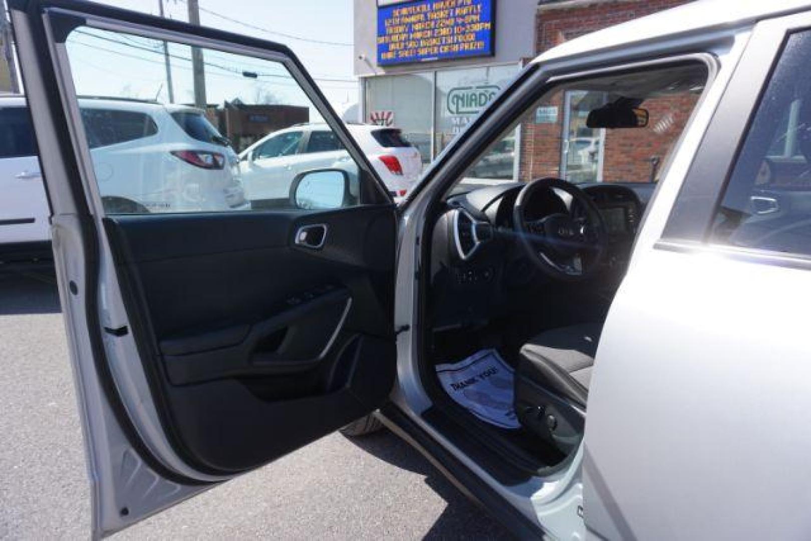 2021 Sparkling Silver Kia Soul S (KNDJ23AU7M7) with an 2.0L L4 DOHC 16V engine, Continuously Variable Transmission transmission, located at 312 Centre Ave, Schuylkill Haven, PA, 17972, (570) 593-5278, 40.638130, -76.177383 - Photo#17