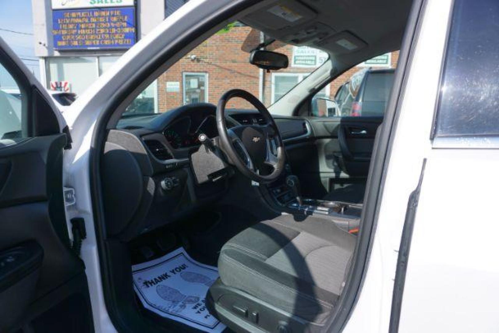 2017 Summit White Chevrolet Traverse 1LT AWD (1GNKVGKD9HJ) with an 3.6L V6 DOHC 24V engine, 6-Speed Automatic transmission, located at 312 Centre Ave, Schuylkill Haven, PA, 17972, (570) 593-5278, 40.638130, -76.177383 - Automatic climate control, fixed running boards, heated front seats, luggage rack, power driver's seat, towing package, universal garage door opener - Photo#23