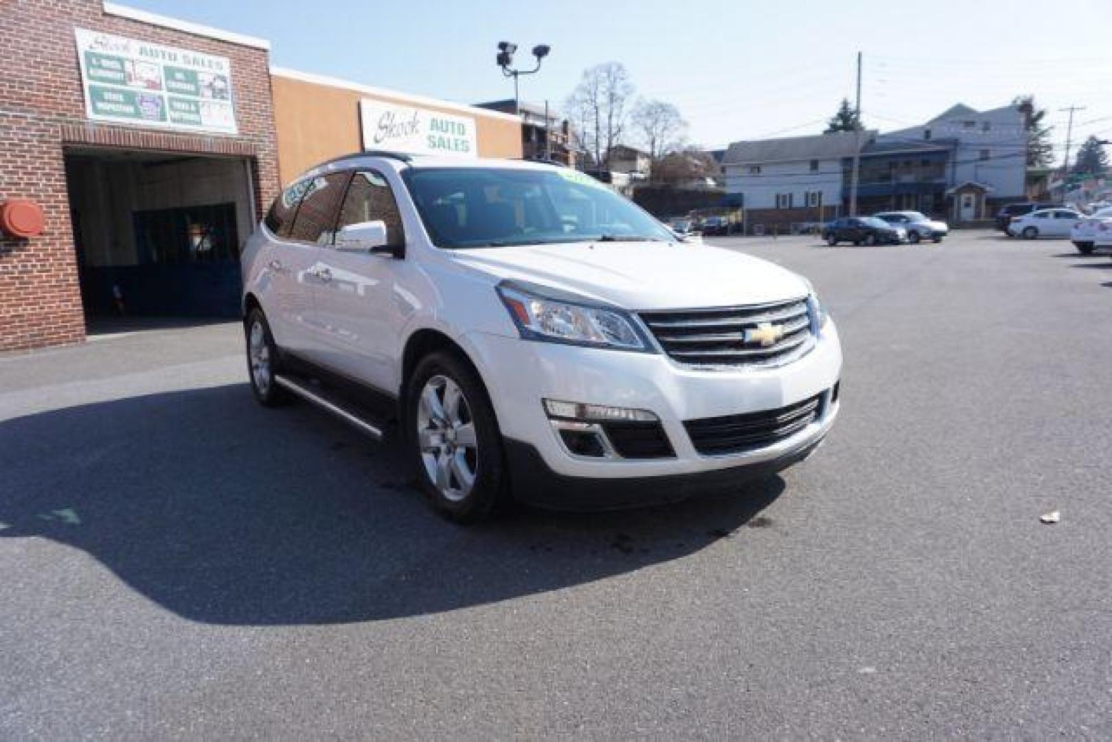 2017 Summit White Chevrolet Traverse 1LT AWD (1GNKVGKD9HJ) with an 3.6L V6 DOHC 24V engine, 6-Speed Automatic transmission, located at 312 Centre Ave, Schuylkill Haven, PA, 17972, (570) 593-5278, 40.638130, -76.177383 - Automatic climate control, fixed running boards, heated front seats, luggage rack, power driver's seat, towing package, universal garage door opener - Photo#8