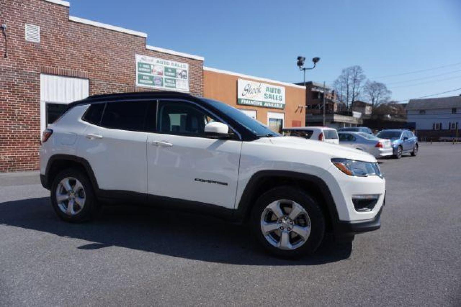 2018 White Clear Coat Jeep Compass Latitude 4WD (3C4NJDBB4JT) with an 2.4L L4 DOHC 16V engine, located at 312 Centre Ave, Schuylkill Haven, PA, 17972, (570) 593-5278, 40.638130, -76.177383 - collision avoidance, HID headlamps, luggage rack - Photo#8