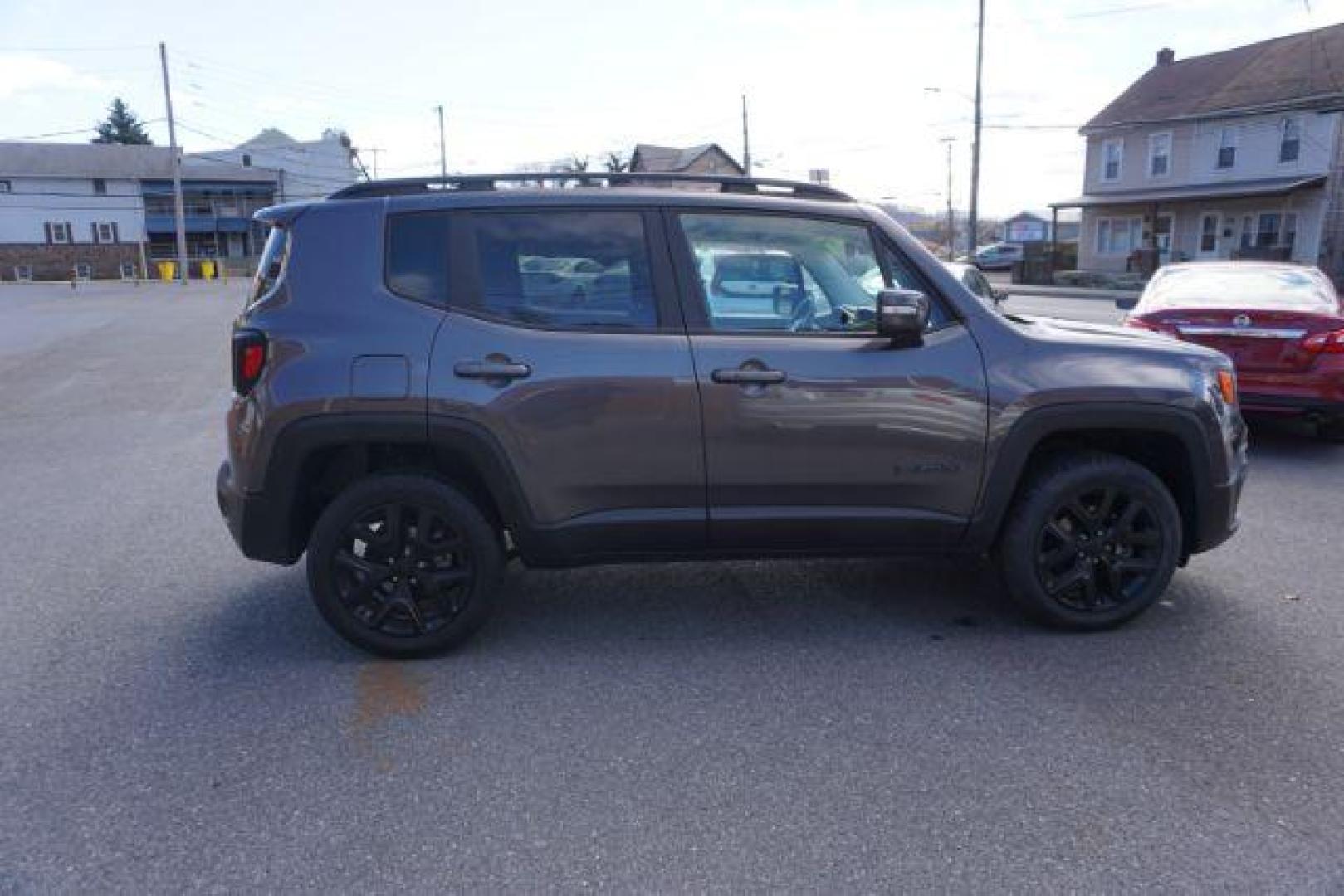 2017 Granite Crystal Metallic Clear Coat /Black, cloth Jeep Renegade Latitude 4WD (ZACCJBBB7HP) with an 2.4L L4 DOHC 16V engine, 6-Speed Manual transmission, located at 312 Centre Ave, Schuylkill Haven, PA, 17972, (570) 593-5278, 40.638130, -76.177383 - back up camera, luggage rack, passive keyless entry, power driver's seat, remote engine starter - Photo#9