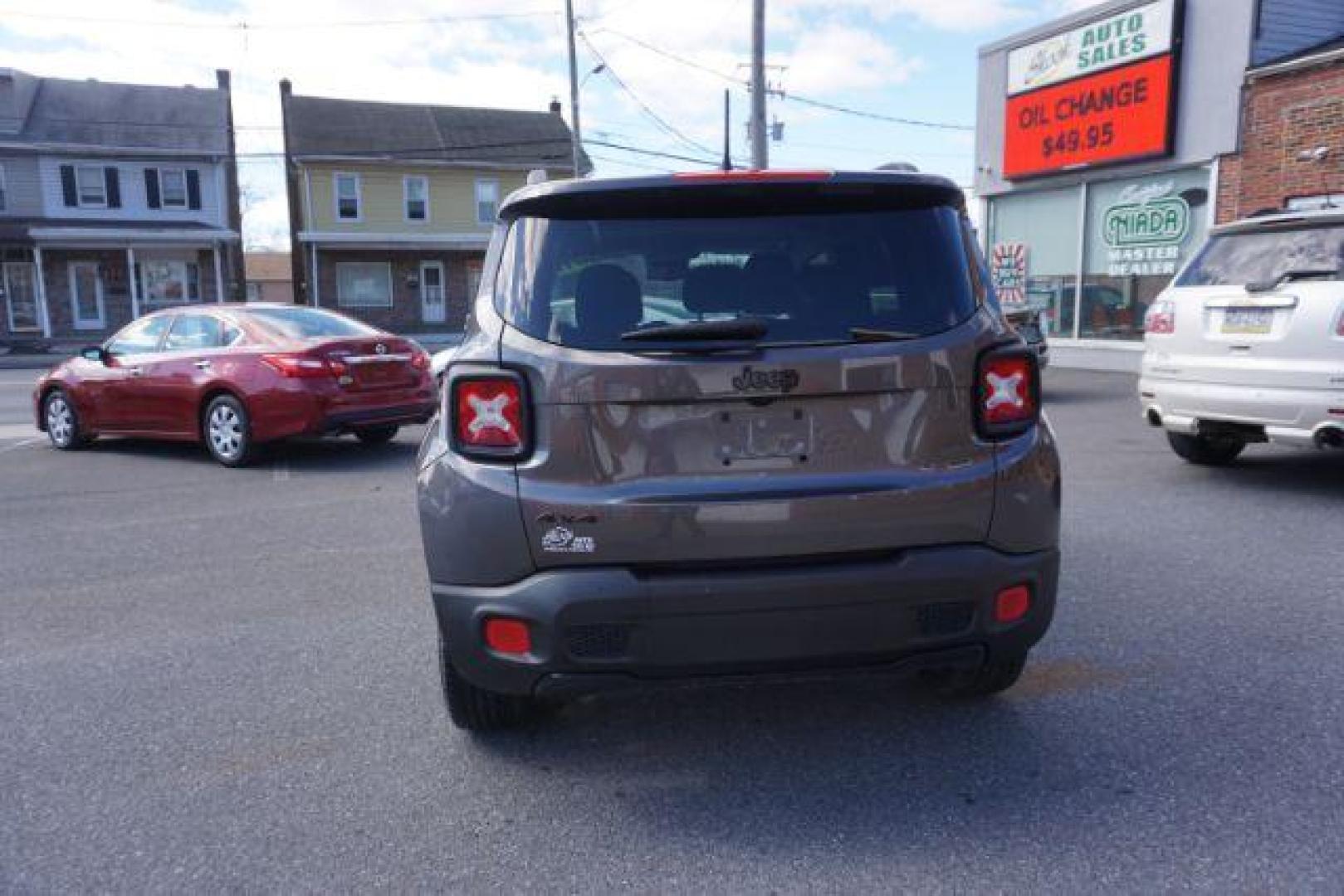 2017 Granite Crystal Metallic Clear Coat /Black, cloth Jeep Renegade Latitude 4WD (ZACCJBBB7HP) with an 2.4L L4 DOHC 16V engine, 6-Speed Manual transmission, located at 312 Centre Ave, Schuylkill Haven, PA, 17972, (570) 593-5278, 40.638130, -76.177383 - back up camera, luggage rack, passive keyless entry, power driver's seat, remote engine starter - Photo#13