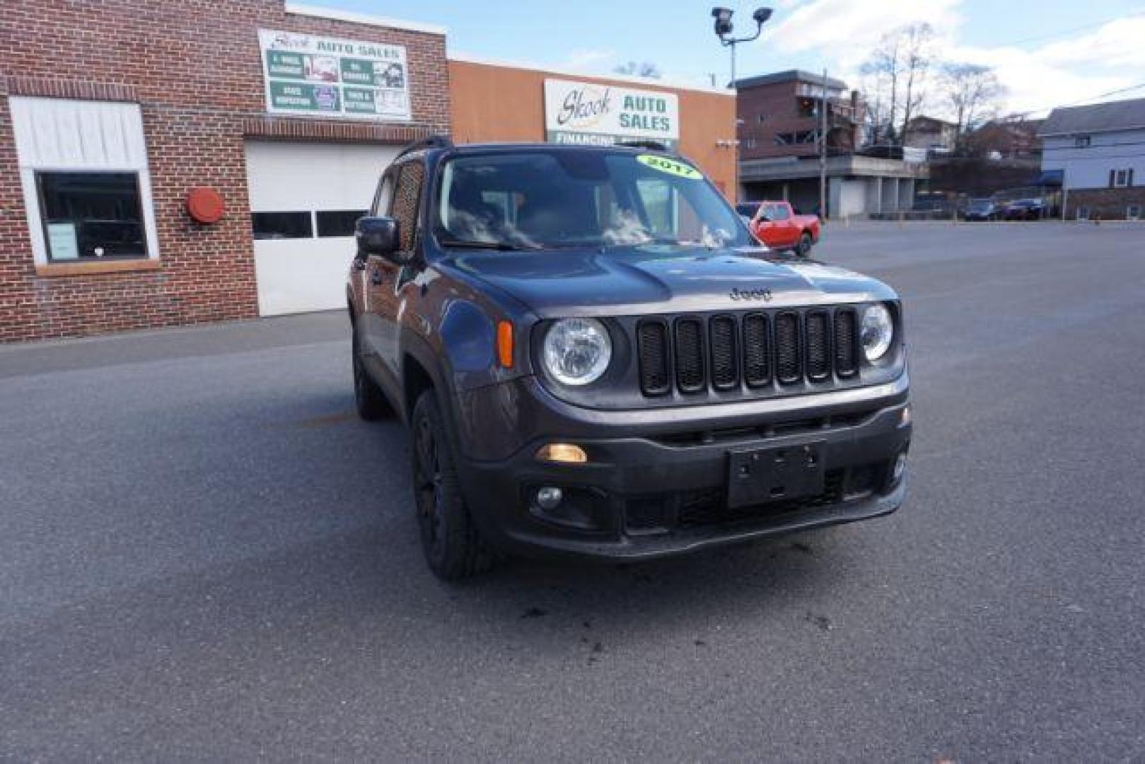 2017 Granite Crystal Metallic Clear Coat /Black, cloth Jeep Renegade Latitude 4WD (ZACCJBBB7HP) with an 2.4L L4 DOHC 16V engine, 6-Speed Manual transmission, located at 312 Centre Ave, Schuylkill Haven, PA, 17972, (570) 593-5278, 40.638130, -76.177383 - back up camera, luggage rack, passive keyless entry, power driver's seat, remote engine starter - Photo#4