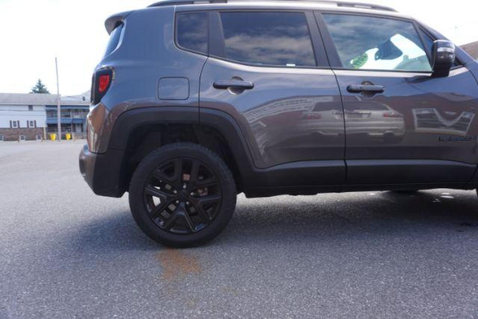 2017 Granite Crystal Metallic Clear Coat /Black, cloth Jeep Renegade Latitude 4WD (ZACCJBBB7HP) with an 2.4L L4 DOHC 16V engine, 6-Speed Manual transmission, located at 312 Centre Ave, Schuylkill Haven, PA, 17972, (570) 593-5278, 40.638130, -76.177383 - back up camera, luggage rack, passive keyless entry, power driver's seat, remote engine starter - Photo#8