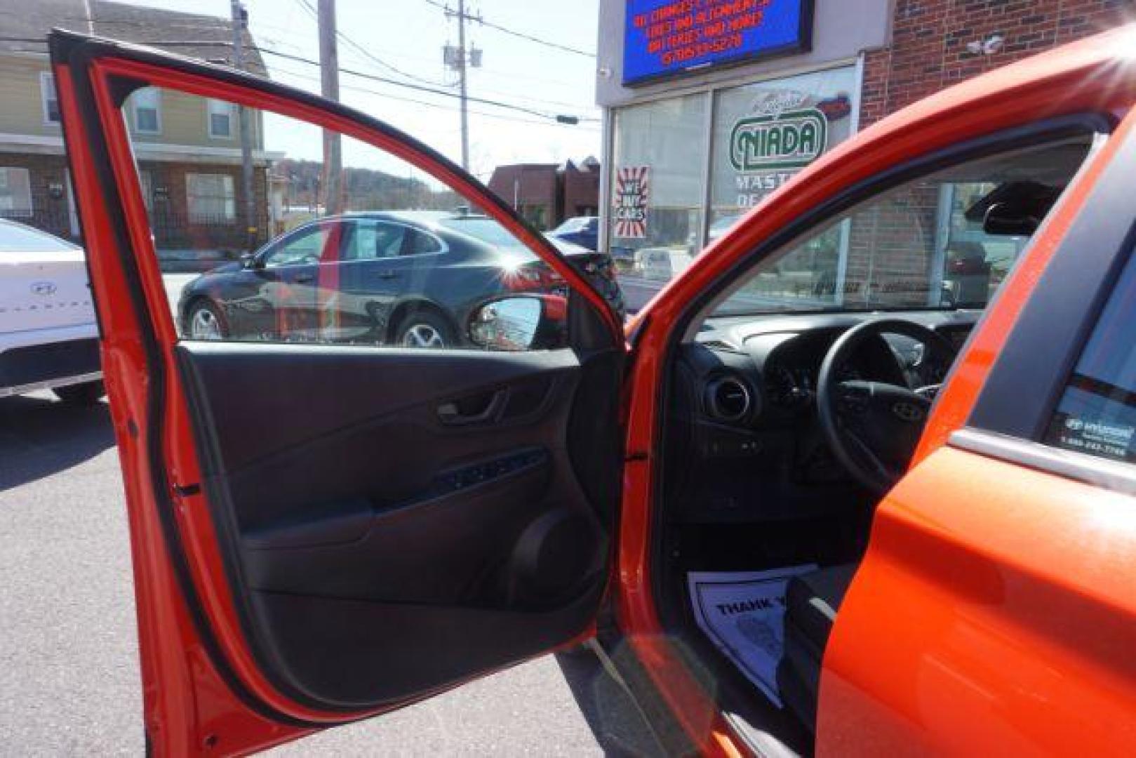 2019 Sunset Orange /Black, cloth Hyundai Kona SE AWD (KM8K1CAA3KU) with an 2.0L L4 DOHC 16V engine, 6-Speed Automatic transmission, located at 312 Centre Ave, Schuylkill Haven, PA, 17972, (570) 593-5278, 40.638130, -76.177383 - Photo#17