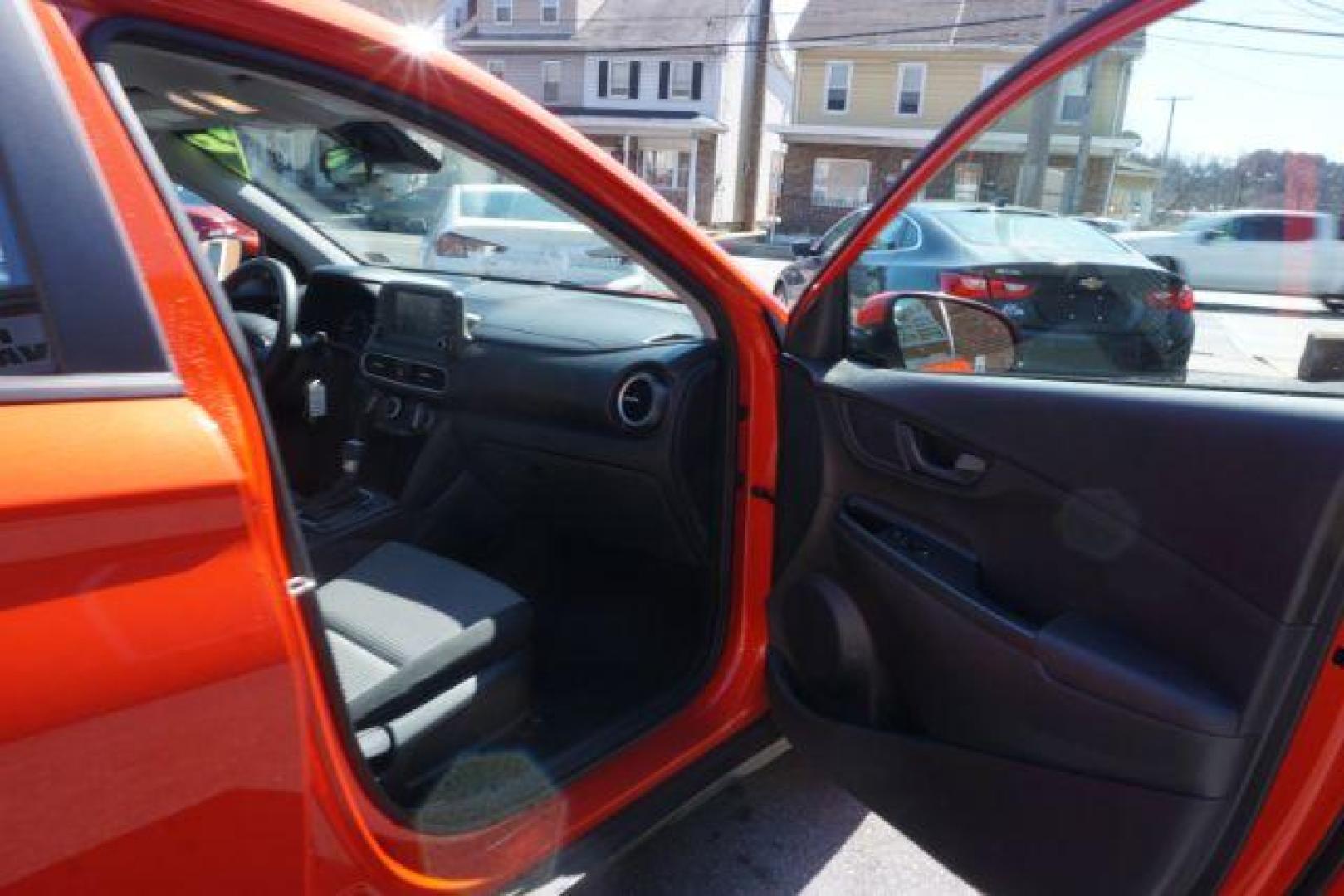 2019 Sunset Orange /Black, cloth Hyundai Kona SE AWD (KM8K1CAA3KU) with an 2.0L L4 DOHC 16V engine, 6-Speed Automatic transmission, located at 312 Centre Ave, Schuylkill Haven, PA, 17972, (570) 593-5278, 40.638130, -76.177383 - Photo#47