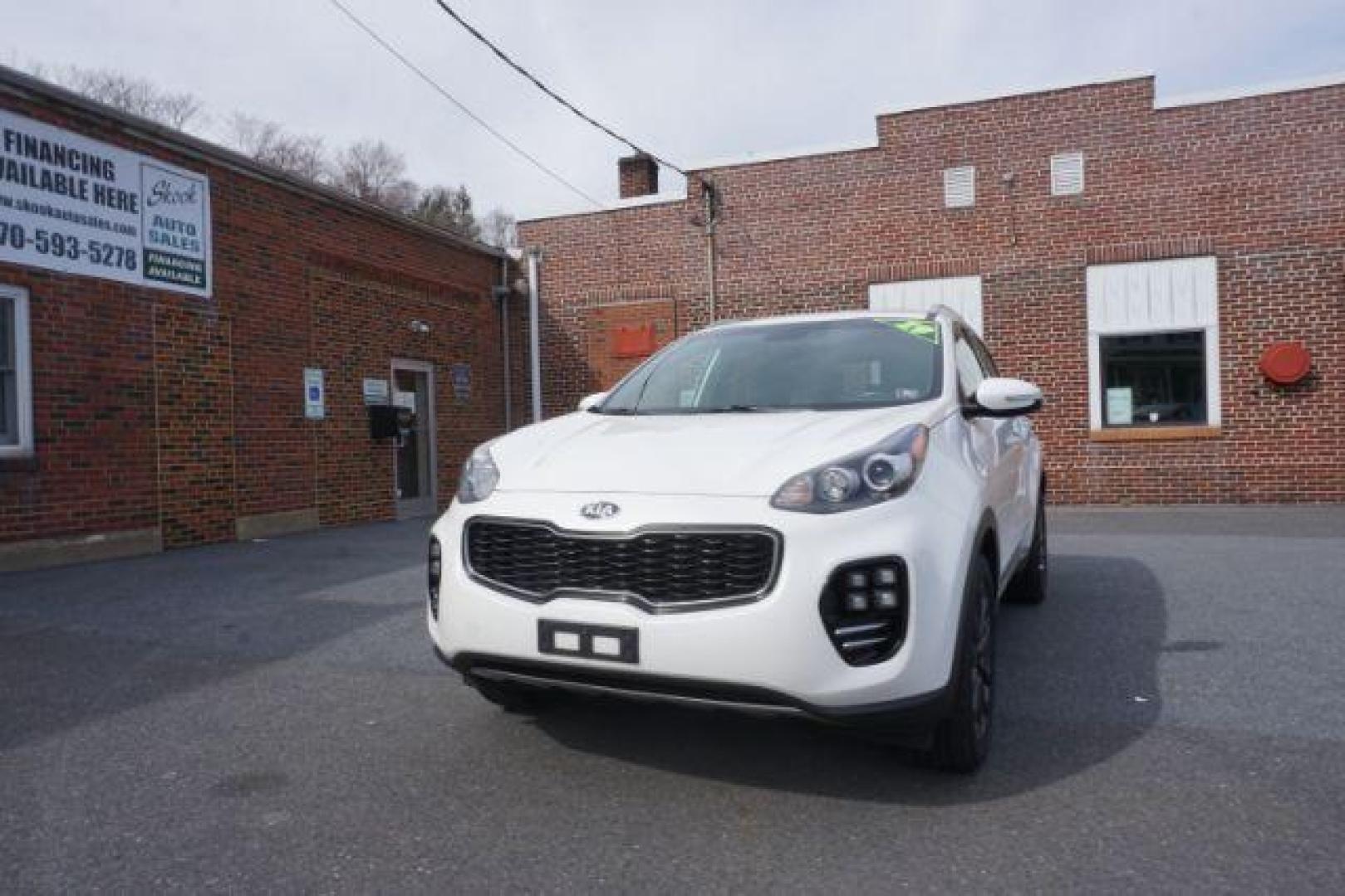 2019 Snow White Pearl /Cool Gray, leather Kia Sportage EX AWD (KNDPNCAC6K7) with an 2.4L V6 DOHC 24V engine, 6-Speed Automatic transmission, located at 312 Centre Ave, Schuylkill Haven, PA, 17972, (570) 593-5278, 40.638130, -76.177383 - luggage rack, remote engine starter - Photo#4