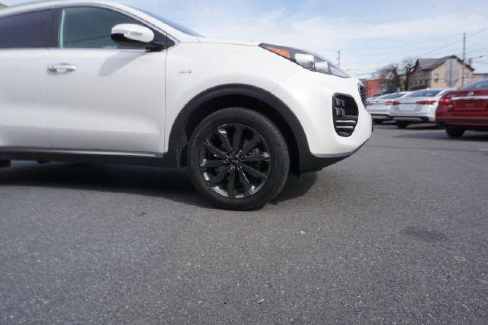 2019 Snow White Pearl /Cool Gray, leather Kia Sportage EX AWD (KNDPNCAC6K7) with an 2.4L V6 DOHC 24V engine, 6-Speed Automatic transmission, located at 312 Centre Ave, Schuylkill Haven, PA, 17972, (570) 593-5278, 40.638130, -76.177383 - luggage rack, remote engine starter - Photo#8