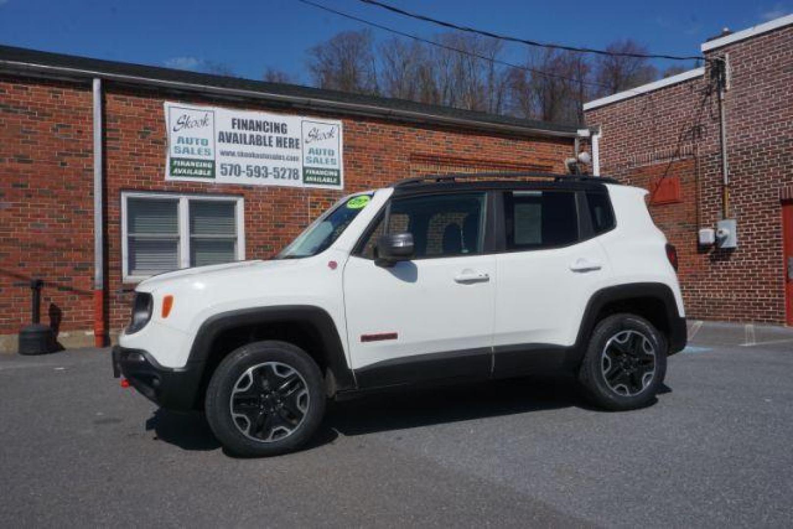 2017 Alpine White /Black, premium cloth Jeep Renegade Trailhawk (ZACCJBCB8HP) with an 2.4L L4 DOHC 16V engine, 9-Speed Automatic transmission, located at 312 Centre Ave, Schuylkill Haven, PA, 17972, (570) 593-5278, 40.638130, -76.177383 - luggage rack, passive keyless entry - Photo#0