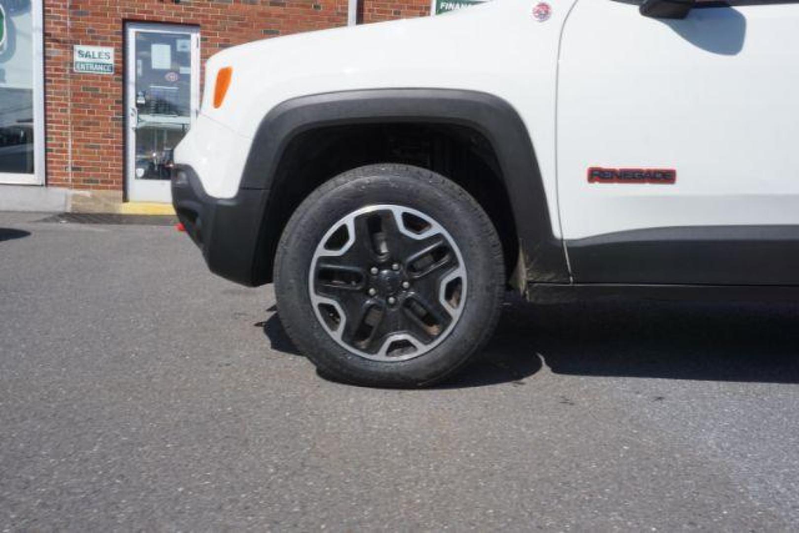 2017 Alpine White /Black, premium cloth Jeep Renegade Trailhawk (ZACCJBCB8HP) with an 2.4L L4 DOHC 16V engine, 9-Speed Automatic transmission, located at 312 Centre Ave, Schuylkill Haven, PA, 17972, (570) 593-5278, 40.638130, -76.177383 - luggage rack, passive keyless entry - Photo#2