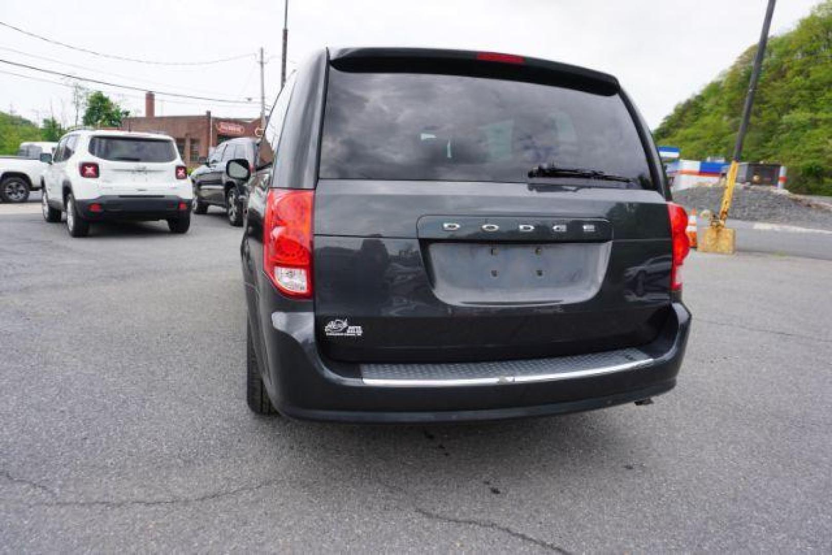 2012 Dark Charcoal Pearl Dodge Grand Caravan SE (2C4RDGBGXCR) with an 3.6L V6 DOHC 24V engine, 6-Speed Automatic transmission, located at 312 Centre Ave, Schuylkill Haven, PA, 17972, (570) 593-5278, 40.638130, -76.177383 - aluminum/alloy wheels, back up camera, bluetooth connection - Photo#10