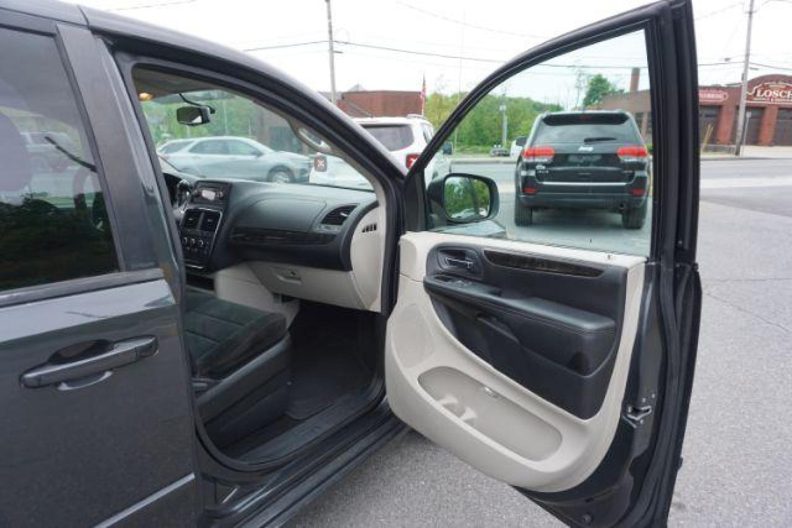 2012 Dark Charcoal Pearl Dodge Grand Caravan SE (2C4RDGBGXCR) with an 3.6L V6 DOHC 24V engine, 6-Speed Automatic transmission, located at 312 Centre Ave, Schuylkill Haven, PA, 17972, (570) 593-5278, 40.638130, -76.177383 - aluminum/alloy wheels, back up camera, bluetooth connection - Photo#44