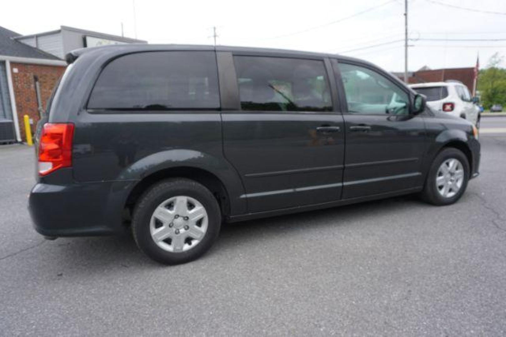 2012 Dark Charcoal Pearl Dodge Grand Caravan SE (2C4RDGBGXCR) with an 3.6L V6 DOHC 24V engine, 6-Speed Automatic transmission, located at 312 Centre Ave, Schuylkill Haven, PA, 17972, (570) 593-5278, 40.638130, -76.177383 - aluminum/alloy wheels, back up camera, bluetooth connection - Photo#6