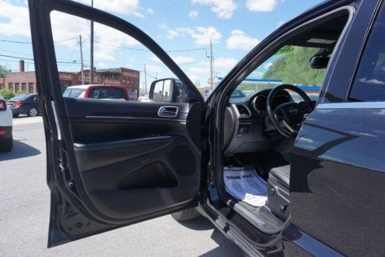 2014 Black Forest Green PC Jeep Grand Cherokee Limited 4WD (1C4RJFBG4EC) with an 3.6L V6 DOHC 24V engine, 5-Speed Automatic transmission, located at 312 Centre Ave, Schuylkill Haven, PA, 17972, (570) 593-5278, 40.638130, -76.177383 - HID headlamps. heated front seats, navigation, power liftgate, power sunroof, towing pkg, univ garage door opener - Photo#15