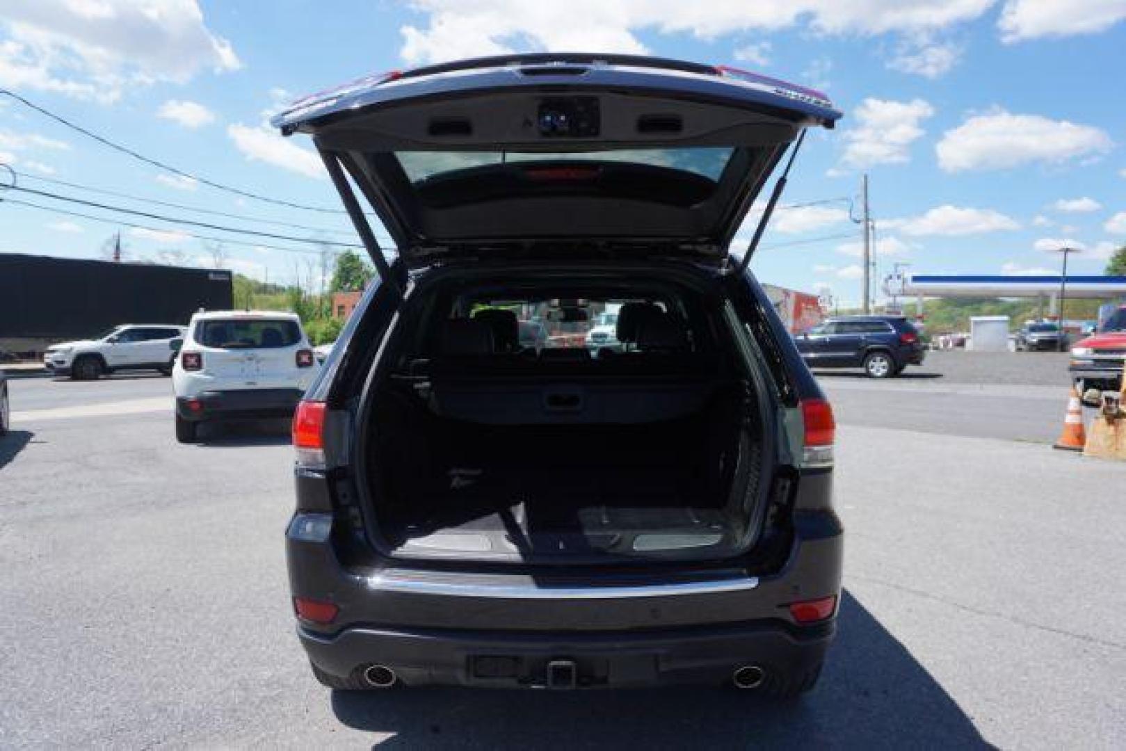 2014 Black Forest Green PC Jeep Grand Cherokee Limited 4WD (1C4RJFBG4EC) with an 3.6L V6 DOHC 24V engine, 5-Speed Automatic transmission, located at 312 Centre Ave, Schuylkill Haven, PA, 17972, (570) 593-5278, 40.638130, -76.177383 - HID headlamps. heated front seats, navigation, power liftgate, power sunroof, towing pkg, univ garage door opener - Photo#37