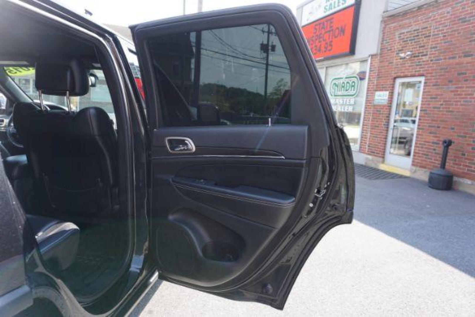 2015 Black Forest Green PC /Black Jeep Grand Cherokee Limited 4WD (1C4RJFBG4FC) with an 3.6L V6 DOHC 24V engine, 8-Speed Automatic transmission, located at 312 Centre Ave, Schuylkill Haven, PA, 17972, (570) 593-5278, 40.638130, -76.177383 - back up camera, HID headlamps, heated front seats, lane departure warning, leather seats, navigation, power liftgate - Photo#41