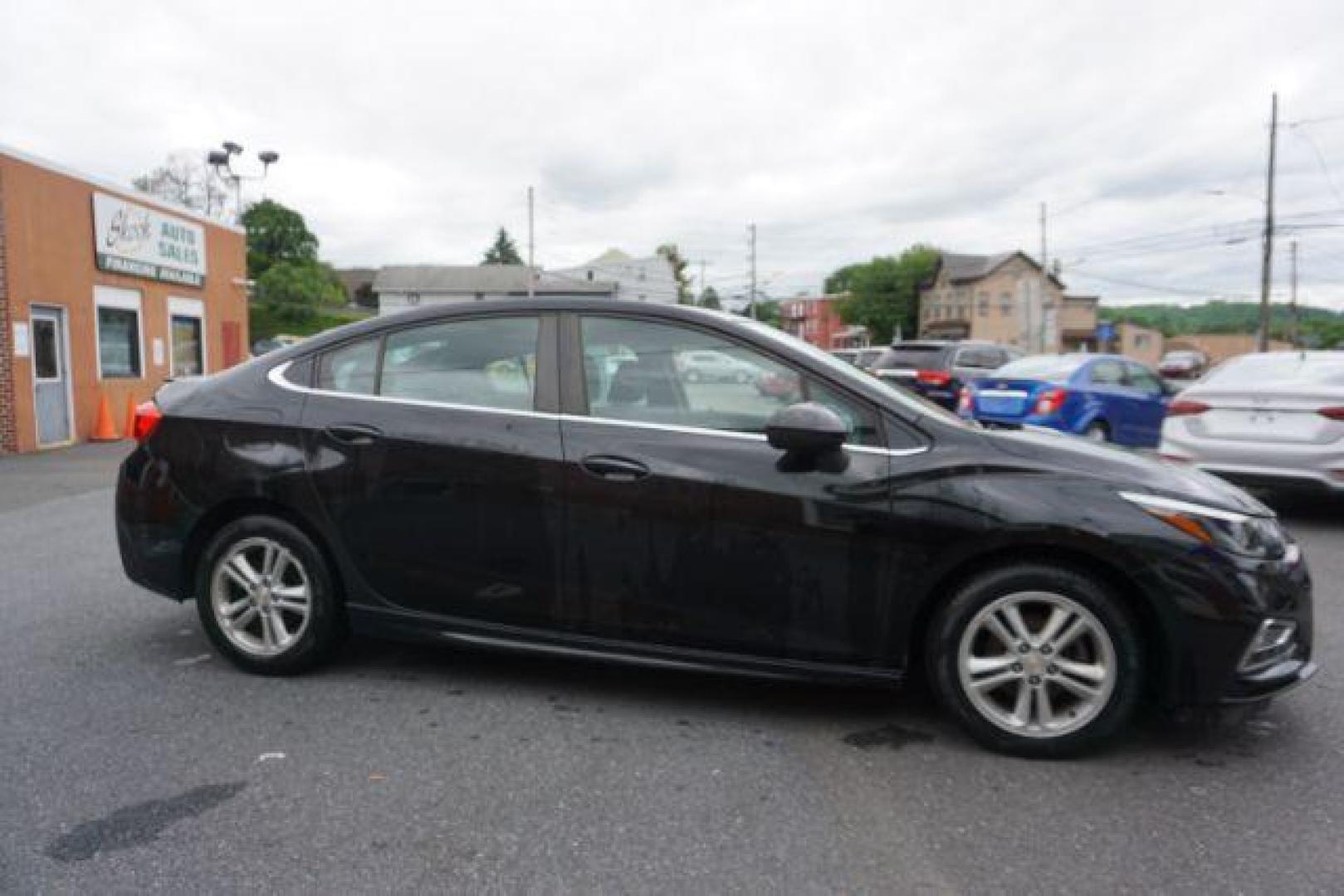 2016 Mosaic Black Metallic Chevrolet Cruze LT Auto (1G1BE5SM3G7) with an 1.4L L4 DOHC 16V TURBO engine, 6-Speed Automatic transmission, located at 312 Centre Ave, Schuylkill Haven, PA, 17972, (570) 593-5278, 40.638130, -76.177383 - aluminum/alloy wheels, fog lights - Photo#11