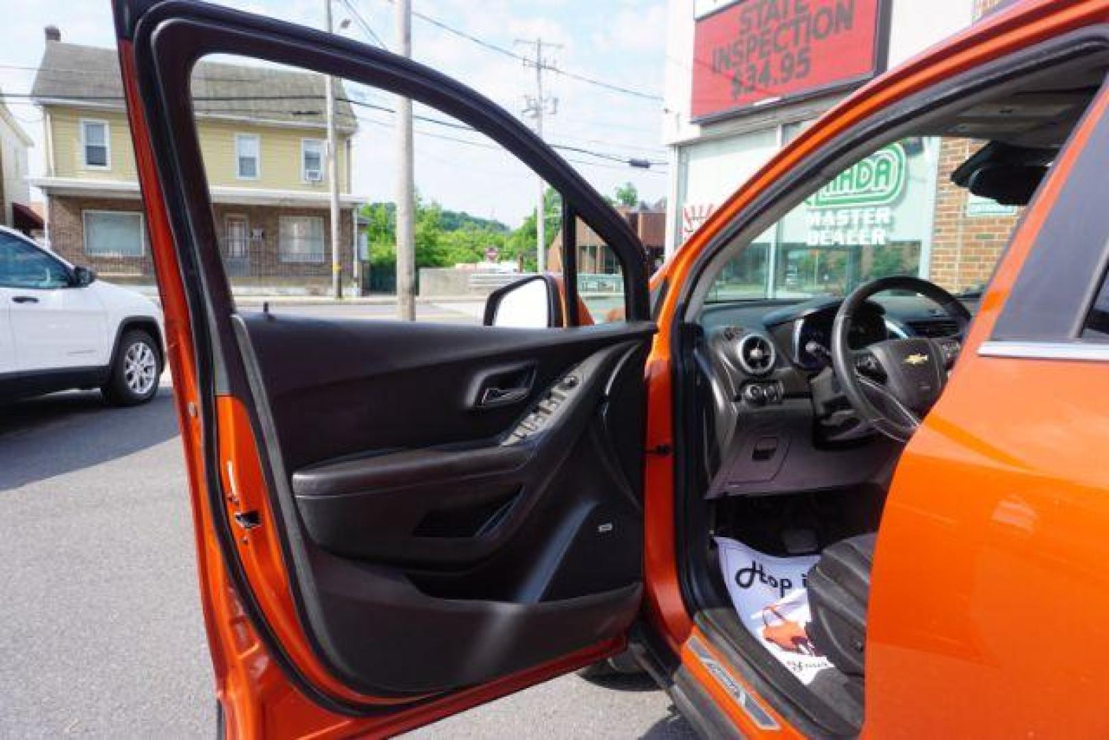 2015 Orange Rock Metallic /Jet Black, leatherette/cloth Chevrolet Trax LT AWD (KL7CJTSB6FB) with an 1.4L L4 DOHC 16V engine, 6-Speed Automatic transmission, located at 312 Centre Ave, Schuylkill Haven, PA, 17972, (570) 593-5278, 40.638130, -76.177383 - Photo#15