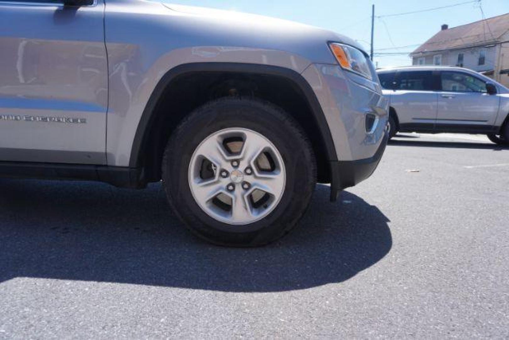 2016 Billet Silver Metallic Clear Coat Jeep Grand Cherokee SPORT UTILITY 4-DR (1C4RJFAG5GC) with an 3.6L V6 DOHC 24V engine, 8-Speed Automatic transmission, located at 312 Centre Ave, Schuylkill Haven, PA, 17972, (570) 593-5278, 40.638130, -76.177383 - navigation system, power liftgate, rear parking sensors, universal garage door opener - Photo#7