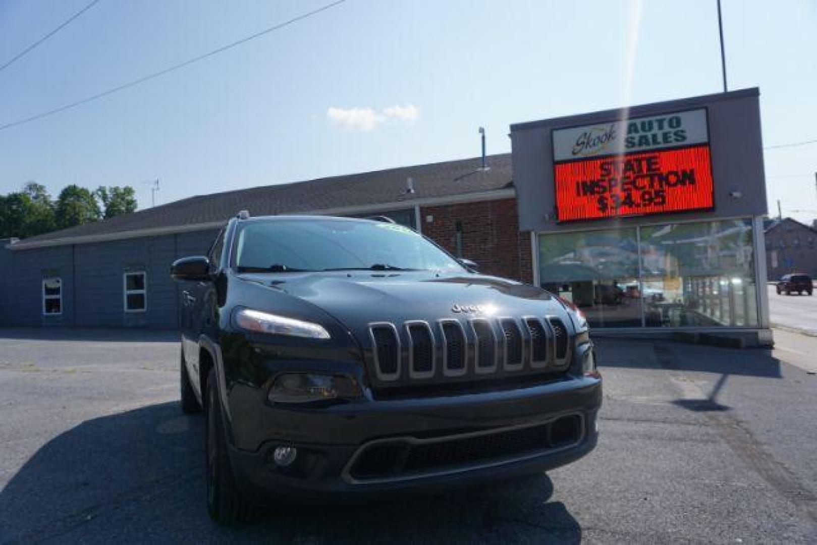 2016 Brilliant Black Crystal Pearl Coat /Black/Light Frost Beige, premium cloth Jeep Cherokee Latitude 4WD (1C4PJMCB2GW) with an 2.4L L4 DOHC 16V engine, 9-Speed Automatic transmission, located at 312 Centre Ave, Schuylkill Haven, PA, 17972, (570) 593-5278, 40.638130, -76.177383 - blind spot monitor, heated front seats, heated exterior mirrors, power drivers seat, power liftgate, power sunroof, rear parking sensors, universal garage door opener - Photo#1