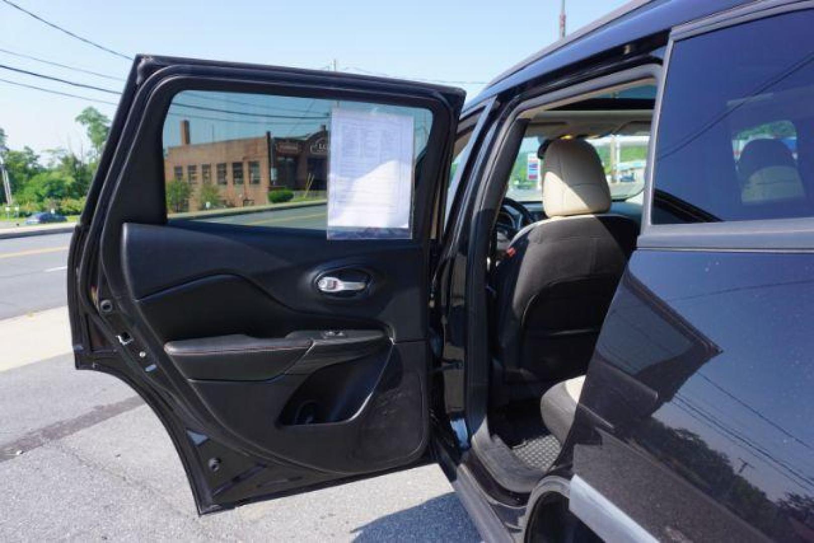 2016 Brilliant Black Crystal Pearl Coat /Black/Light Frost Beige, premium cloth Jeep Cherokee Latitude 4WD (1C4PJMCB2GW) with an 2.4L L4 DOHC 16V engine, 9-Speed Automatic transmission, located at 312 Centre Ave, Schuylkill Haven, PA, 17972, (570) 593-5278, 40.638130, -76.177383 - blind spot monitor, heated front seats, heated exterior mirrors, power drivers seat, power liftgate, power sunroof, rear parking sensors, universal garage door opener - Photo#28