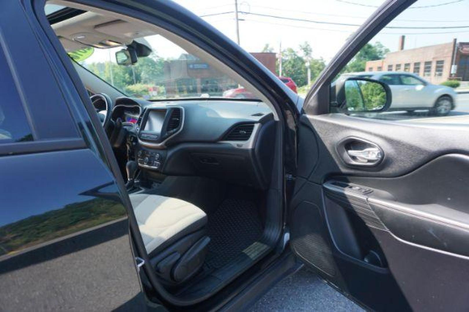 2016 Brilliant Black Crystal Pearl Coat /Black/Light Frost Beige, premium cloth Jeep Cherokee Latitude 4WD (1C4PJMCB2GW) with an 2.4L L4 DOHC 16V engine, 9-Speed Automatic transmission, located at 312 Centre Ave, Schuylkill Haven, PA, 17972, (570) 593-5278, 40.638130, -76.177383 - blind spot monitor, heated front seats, heated exterior mirrors, power drivers seat, power liftgate, power sunroof, rear parking sensors, universal garage door opener - Photo#47