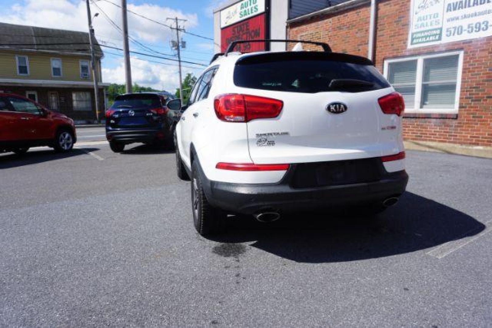 2016 Clear White /Black, leather Kia Sportage SX AWD (KNDPCCA61G7) with an 2.0L L4 DOHC 16V engine, 6-Speed Automatic transmission, located at 312 Centre Ave, Schuylkill Haven, PA, 17972, (570) 593-5278, 40.638130, -76.177383 - remote engine starter - Photo#11