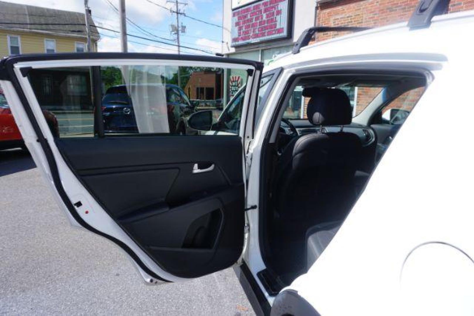 2016 Clear White /Black, leather Kia Sportage SX AWD (KNDPCCA61G7) with an 2.0L L4 DOHC 16V engine, 6-Speed Automatic transmission, located at 312 Centre Ave, Schuylkill Haven, PA, 17972, (570) 593-5278, 40.638130, -76.177383 - remote engine starter - Photo#33