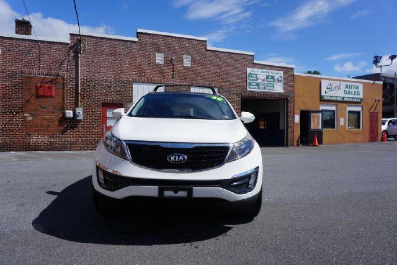 2016 Clear White /Black, leather Kia Sportage SX AWD (KNDPCCA61G7) with an 2.0L L4 DOHC 16V engine, 6-Speed Automatic transmission, located at 312 Centre Ave, Schuylkill Haven, PA, 17972, (570) 593-5278, 40.638130, -76.177383 - remote engine starter - Photo#3