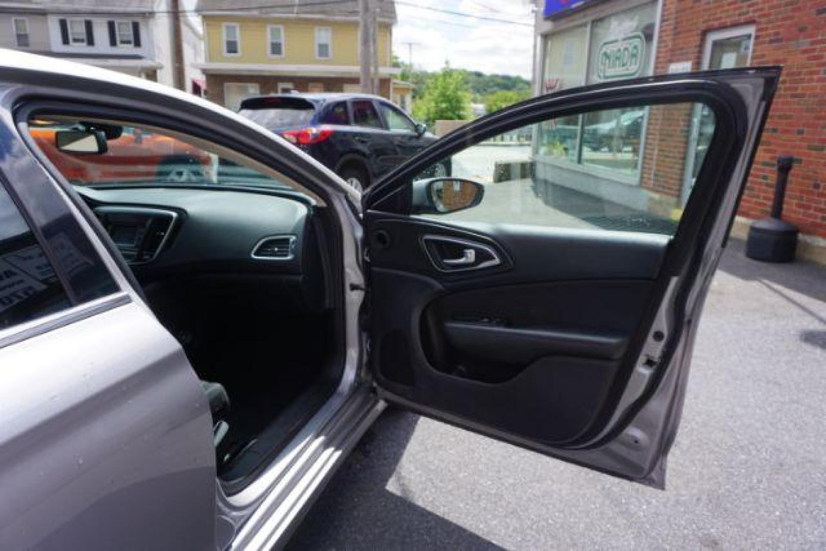 2015 Billet Silver Metallic CC Chrysler 200 Limited (1C3CCCABXFN) with an 2.4L L4 DOHC 16V engine, 9-Speed Automatic transmission, located at 312 Centre Ave, Schuylkill Haven, PA, 17972, (570) 593-5278, 40.638130, -76.177383 - Photo#43