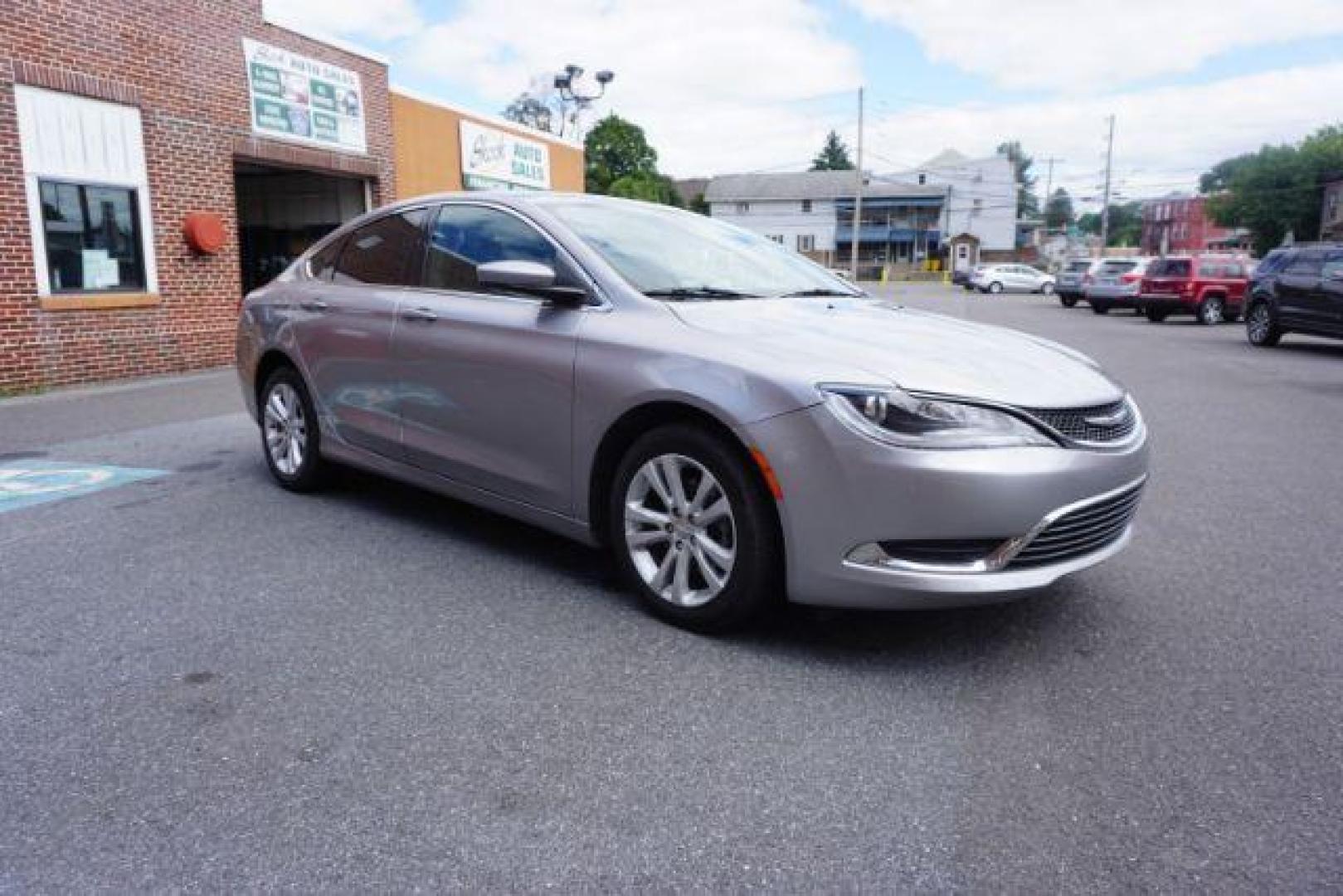 2015 Billet Silver Metallic CC Chrysler 200 Limited (1C3CCCABXFN) with an 2.4L L4 DOHC 16V engine, 9-Speed Automatic transmission, located at 312 Centre Ave, Schuylkill Haven, PA, 17972, (570) 593-5278, 40.638130, -76.177383 - Photo#5