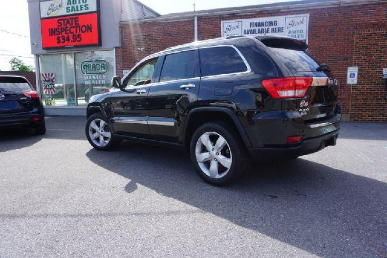 2013 Brilliant Black Crystal Pearl Jeep Grand Cherokee Overland 4WD (1C4RJFCG7DC) with an 3.6L V6 DOHC 24V engine, 5-Speed Automatic transmission, located at 312 Centre Ave, Schuylkill Haven, PA, 17972, (570) 593-5278, 40.638130, -76.177383 - blind spot monitor, collision avoidance system, rear parking sensors, towing pkg - Photo#15