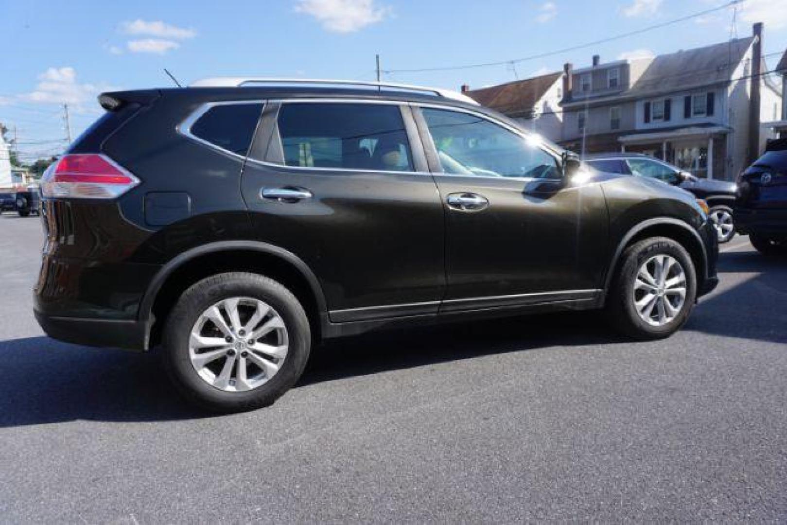 2016 Midnight Jade /Almond, cloth Nissan Rogue SV AWD (KNMAT2MV4GP) with an 2.5L L4 DOHC 16V engine, Continuously Variable Transmission transmission, located at 312 Centre Ave, Schuylkill Haven, PA, 17972, (570) 593-5278, 40.638130, -76.177383 - FOG LIGHTS, HEATED EXTERIOR MIRRORS, HEATED FRONT SEATS, NAVIGATION SYSTEM, POWER LIFTGATE, POWER SUNROOF - Photo#13