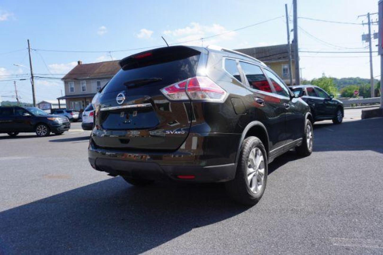 2016 Midnight Jade /Almond, cloth Nissan Rogue SV AWD (KNMAT2MV4GP) with an 2.5L L4 DOHC 16V engine, Continuously Variable Transmission transmission, located at 312 Centre Ave, Schuylkill Haven, PA, 17972, (570) 593-5278, 40.638130, -76.177383 - FOG LIGHTS, HEATED EXTERIOR MIRRORS, HEATED FRONT SEATS, NAVIGATION SYSTEM, POWER LIFTGATE, POWER SUNROOF - Photo#14