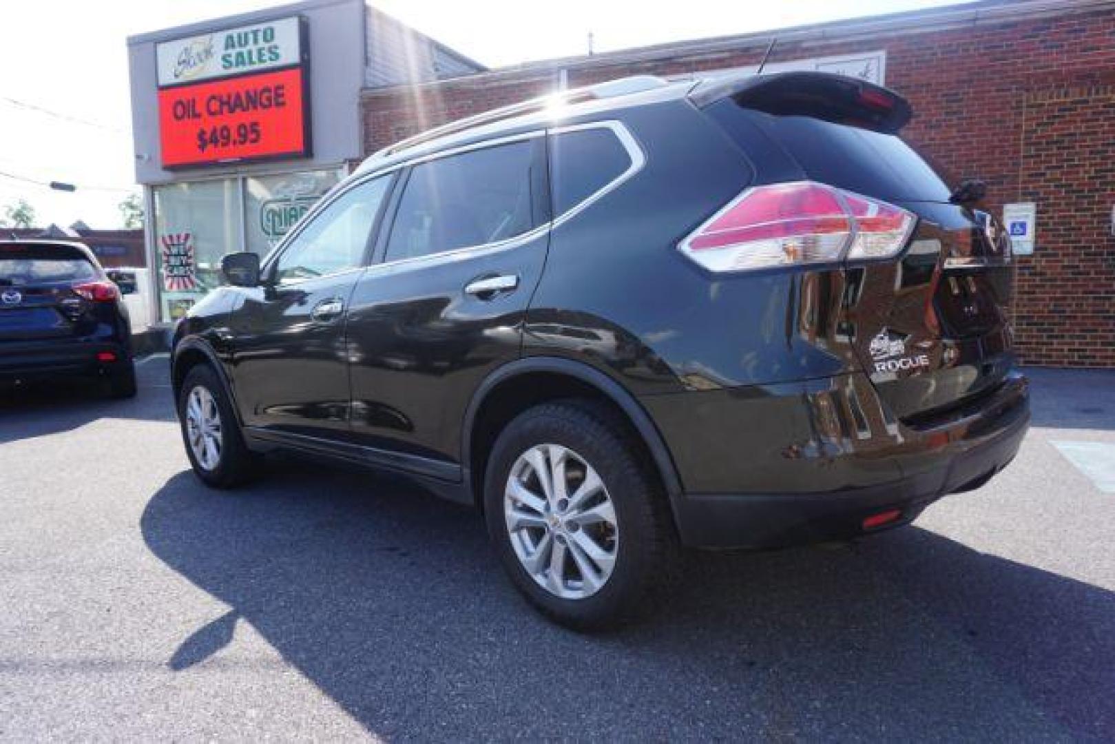 2016 Midnight Jade /Almond, cloth Nissan Rogue SV AWD (KNMAT2MV4GP) with an 2.5L L4 DOHC 16V engine, Continuously Variable Transmission transmission, located at 312 Centre Ave, Schuylkill Haven, PA, 17972, (570) 593-5278, 40.638130, -76.177383 - FOG LIGHTS, HEATED EXTERIOR MIRRORS, HEATED FRONT SEATS, NAVIGATION SYSTEM, POWER LIFTGATE, POWER SUNROOF - Photo#19