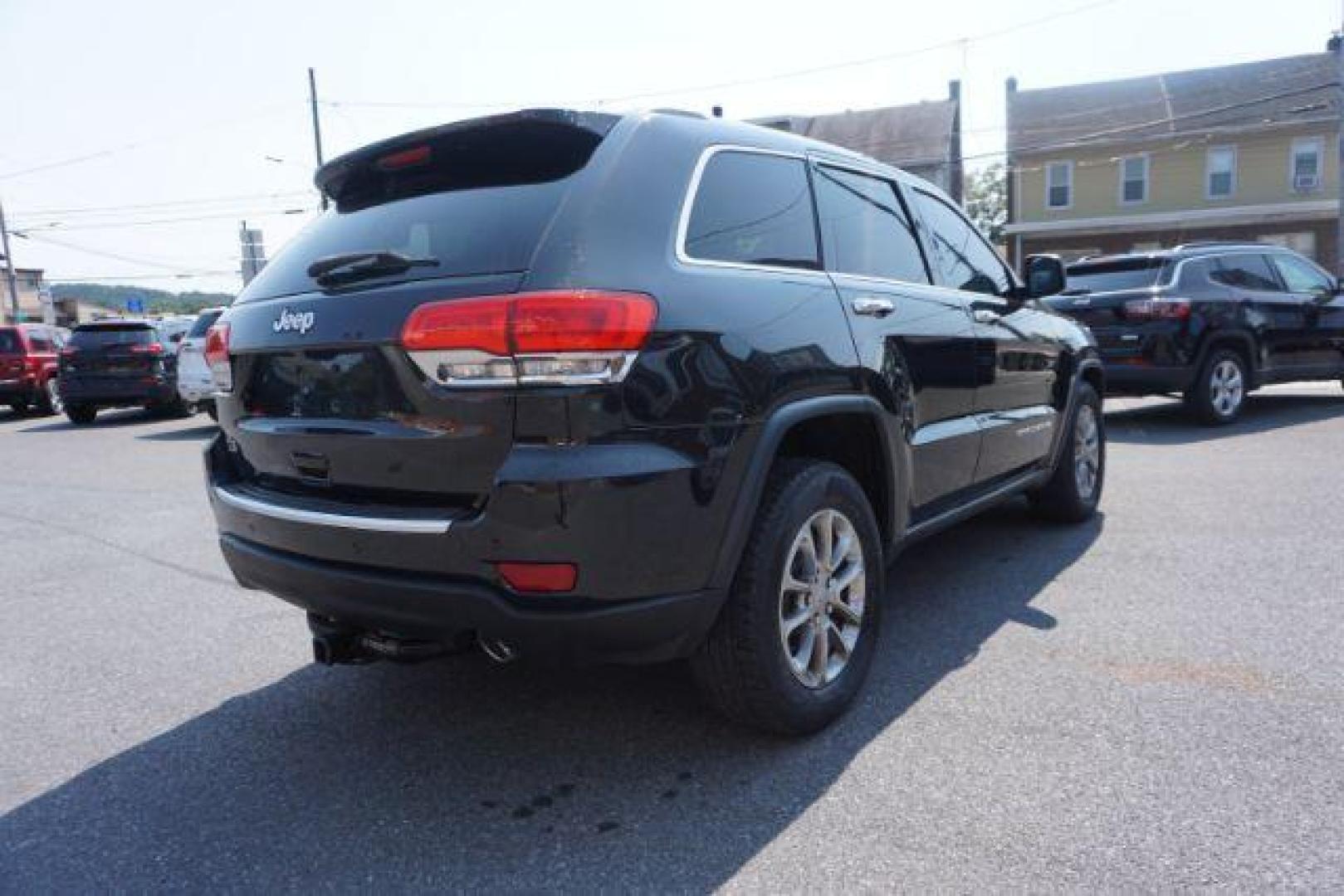 2015 Brilliant Black Crystal P /Black Jeep Grand Cherokee Limited 4WD (1C4RJFBG6FC) with an 3.6L V6 DOHC 24V engine, 8-Speed Automatic transmission, located at 312 Centre Ave, Schuylkill Haven, PA, 17972, (570) 593-5278, 40.638130, -76.177383 - adaptive cruise control, advanced technology pkg, back up camera, blind spot monitor, collision avoidance system, cooled front seats, HID headlamps, heated front seats, leather seats, navigation system, power liftgate, power sunroof, rear parking sensors, towing pkg, universal garage door opener - Photo#11