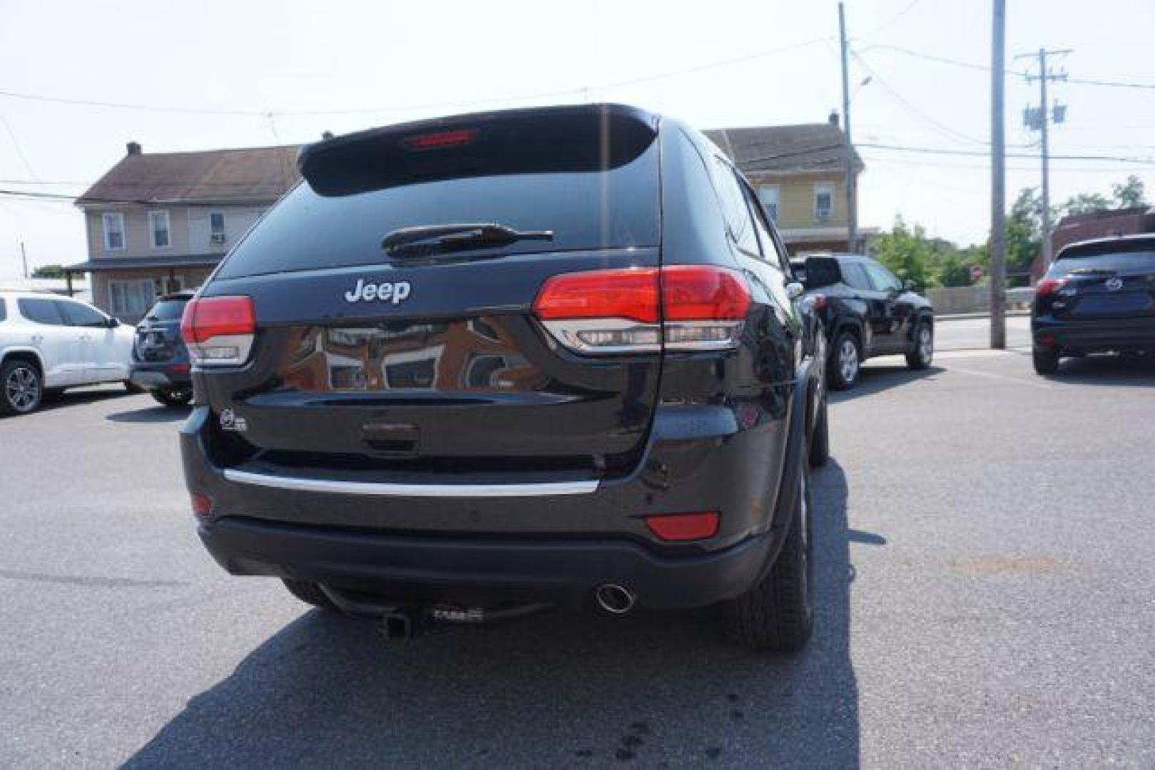 2015 Brilliant Black Crystal P /Black Jeep Grand Cherokee Limited 4WD (1C4RJFBG6FC) with an 3.6L V6 DOHC 24V engine, 8-Speed Automatic transmission, located at 312 Centre Ave, Schuylkill Haven, PA, 17972, (570) 593-5278, 40.638130, -76.177383 - adaptive cruise control, advanced technology pkg, back up camera, blind spot monitor, collision avoidance system, cooled front seats, HID headlamps, heated front seats, leather seats, navigation system, power liftgate, power sunroof, rear parking sensors, towing pkg, universal garage door opener - Photo#12