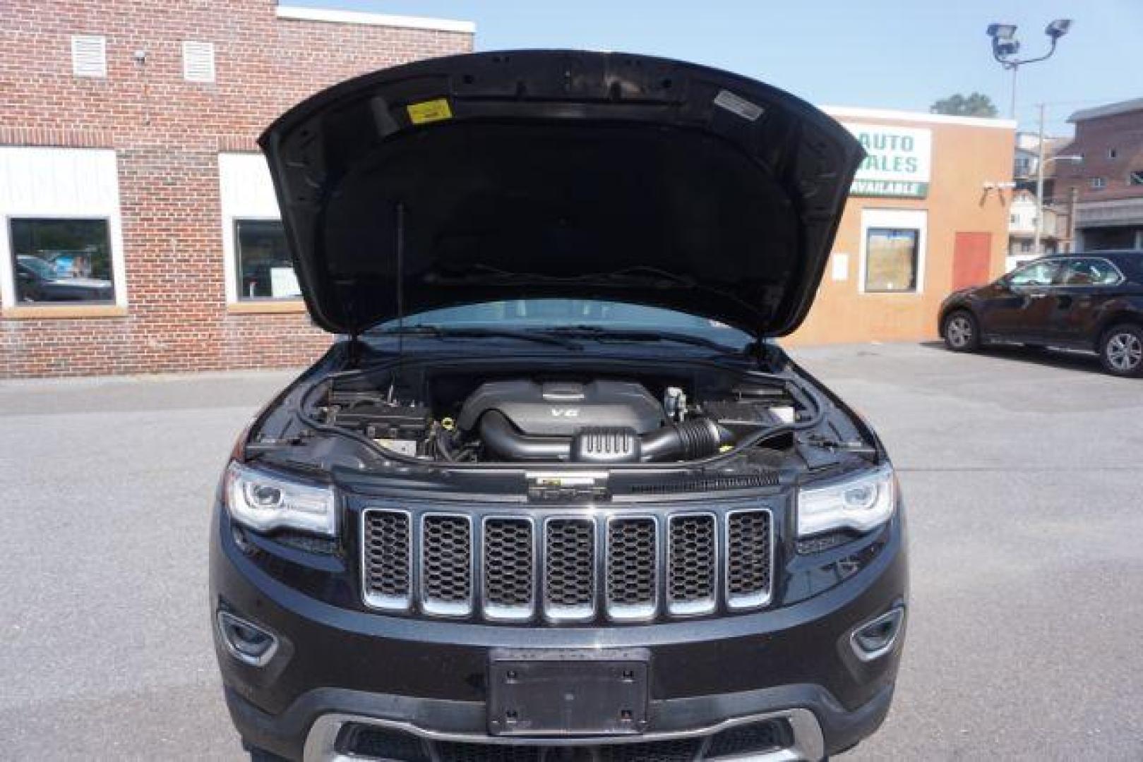 2015 Brilliant Black Crystal P /Black Jeep Grand Cherokee Limited 4WD (1C4RJFBG6FC) with an 3.6L V6 DOHC 24V engine, 8-Speed Automatic transmission, located at 312 Centre Ave, Schuylkill Haven, PA, 17972, (570) 593-5278, 40.638130, -76.177383 - adaptive cruise control, advanced technology pkg, back up camera, blind spot monitor, collision avoidance system, cooled front seats, HID headlamps, heated front seats, leather seats, navigation system, power liftgate, power sunroof, rear parking sensors, towing pkg, universal garage door opener - Photo#56