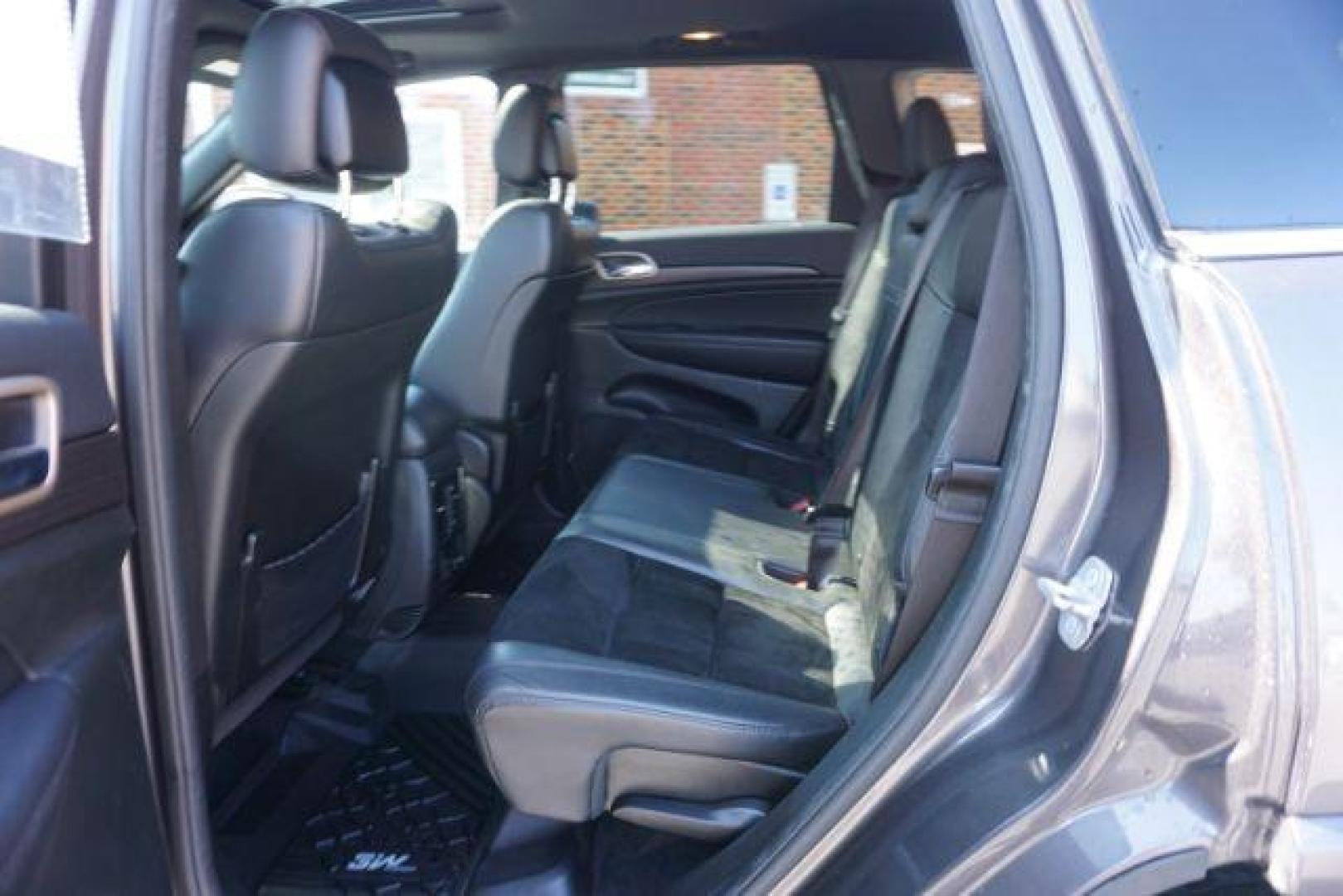 2015 Granite Crystal Met CC /Black Jeep Grand Cherokee Laredo 4WD (1C4RJFAG1FC) with an 3.6L V6 DOHC 24V engine, 8-Speed Automatic transmission, located at 312 Centre Ave, Schuylkill Haven, PA, 17972, (570) 593-5278, 40.638130, -76.177383 - leather seats, back up camera, heated front seats, power liftgate, rear parking sensors - Photo#39