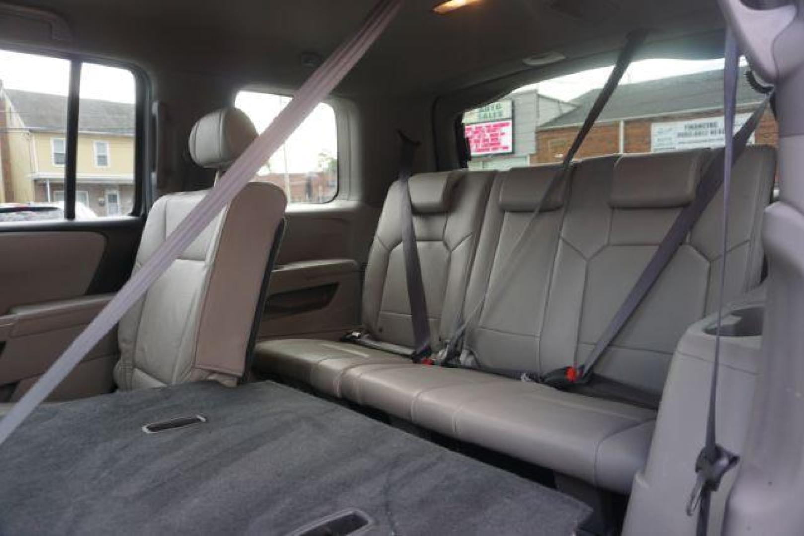 2011 Mocha Metallic /Gray Leather Interior Honda Pilot EX-L 4WD 5-Spd AT (5FNYF4H59BB) with an 3.5L V6 SOHC 24V engine, 5-Speed Automatic transmission, located at 312 Centre Ave, Schuylkill Haven, PA, 17972, (570) 593-5278, 40.638130, -76.177383 - Photo#38