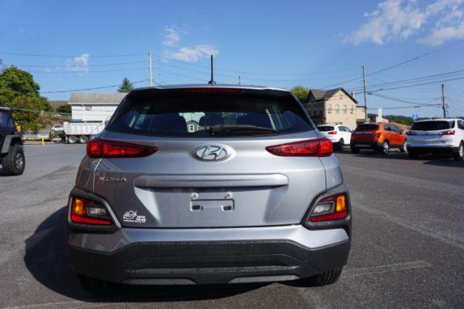 2019 Sonic Silver /Black, cloth Hyundai Kona SE (KM8K12AA2KU) with an 2.0L L4 DOHC 16V engine, 6-Speed Automatic transmission, located at 312 Centre Ave, Schuylkill Haven, PA, 17972, (570) 593-5278, 40.638130, -76.177383 - Universal Garage Door Opener - Photo#12