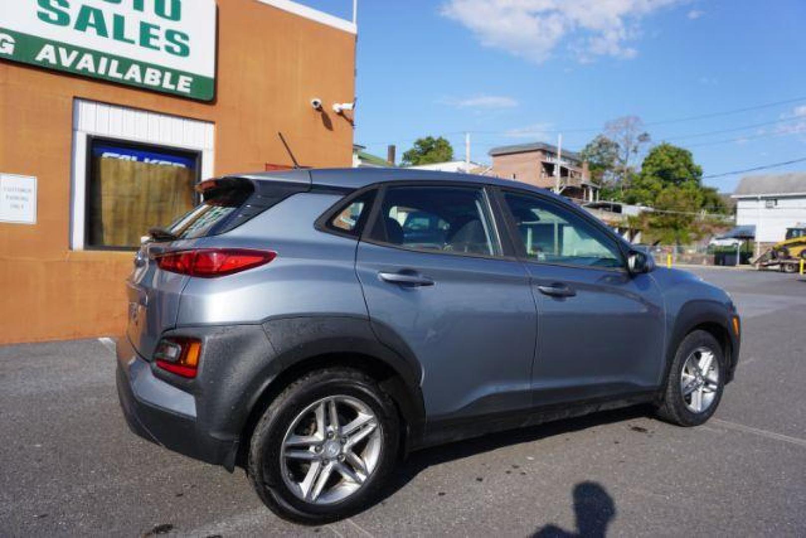 2019 Sonic Silver /Black, cloth Hyundai Kona SE (KM8K12AA2KU) with an 2.0L L4 DOHC 16V engine, 6-Speed Automatic transmission, located at 312 Centre Ave, Schuylkill Haven, PA, 17972, (570) 593-5278, 40.638130, -76.177383 - Universal Garage Door Opener - Photo#15