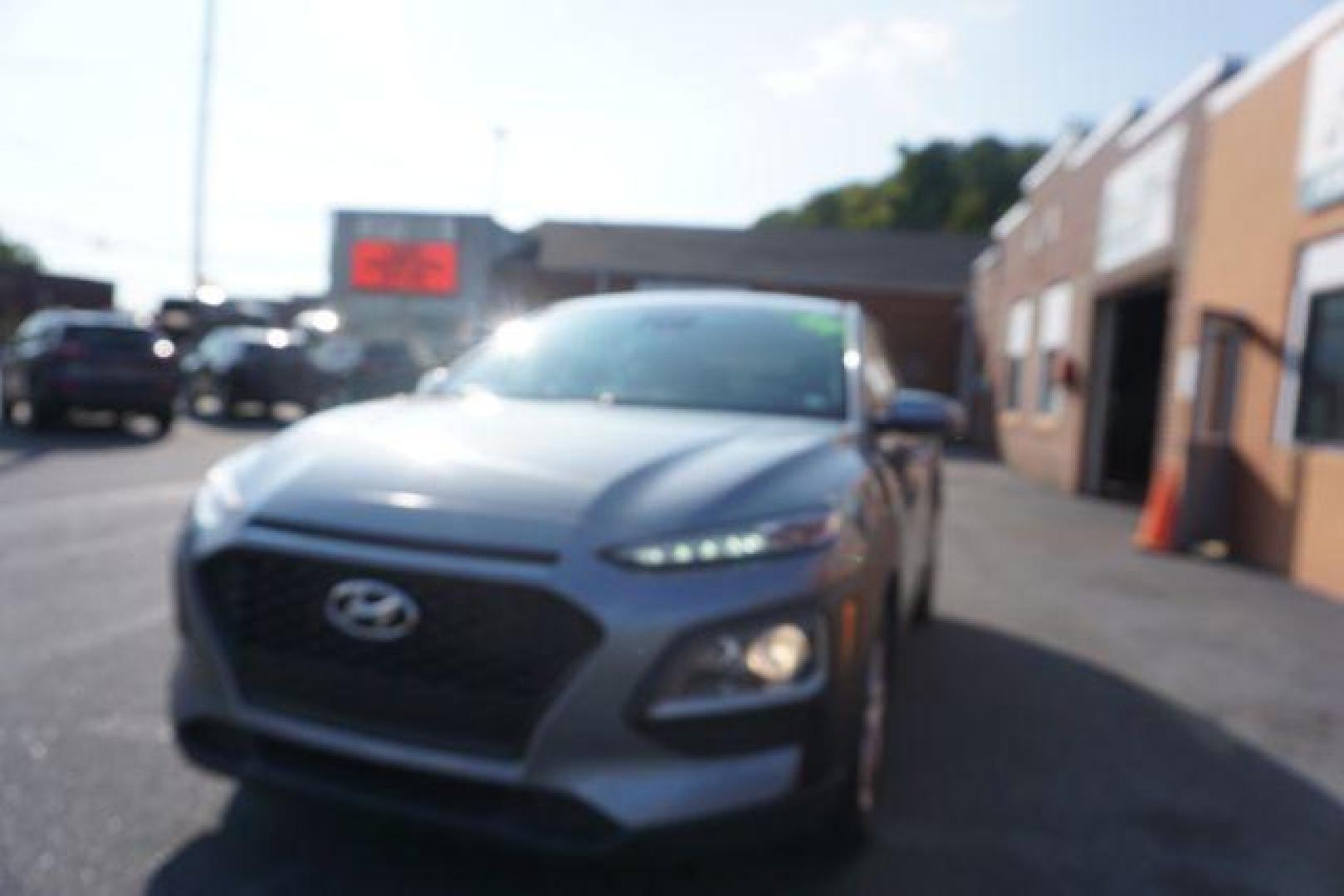 2019 Sonic Silver /Black, cloth Hyundai Kona SE (KM8K12AA2KU) with an 2.0L L4 DOHC 16V engine, 6-Speed Automatic transmission, located at 312 Centre Ave, Schuylkill Haven, PA, 17972, (570) 593-5278, 40.638130, -76.177383 - Universal Garage Door Opener - Photo#4