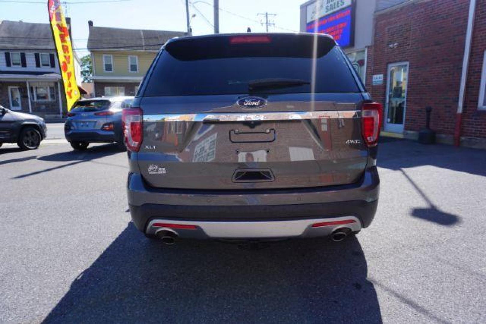 2017 Magnetic Metallic /Ebony Black, leather Ford Explorer XLT 4WD (1FM5K8D87HG) with an 3.5L V6 DOHC 24V engine, 6-Speed Automatic transmission, located at 312 Centre Ave, Schuylkill Haven, PA, 17972, (570) 593-5278, 40.638130, -76.177383 - bluetooth connection, luggage rack, navigation system, rear bucket seats, towing pkg - Photo#14