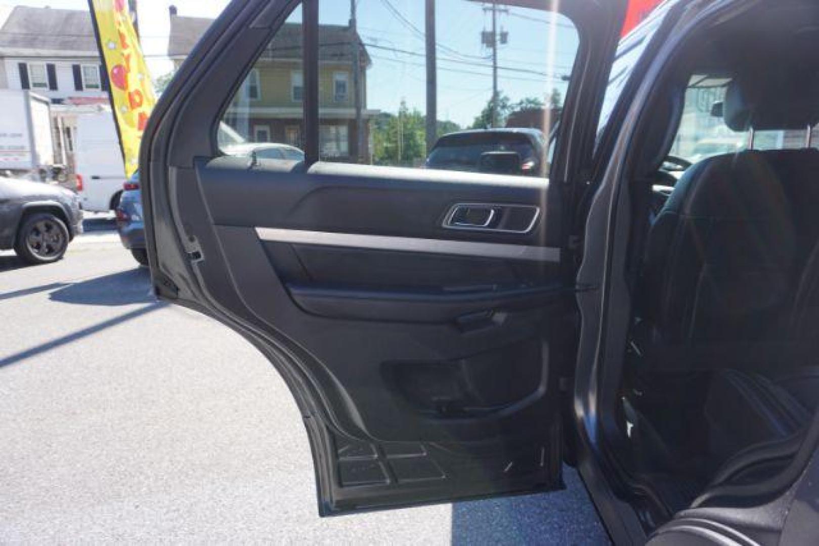 2017 Magnetic Metallic /Ebony Black, leather Ford Explorer XLT 4WD (1FM5K8D87HG) with an 3.5L V6 DOHC 24V engine, 6-Speed Automatic transmission, located at 312 Centre Ave, Schuylkill Haven, PA, 17972, (570) 593-5278, 40.638130, -76.177383 - bluetooth connection, luggage rack, navigation system, rear bucket seats, towing pkg - Photo#37