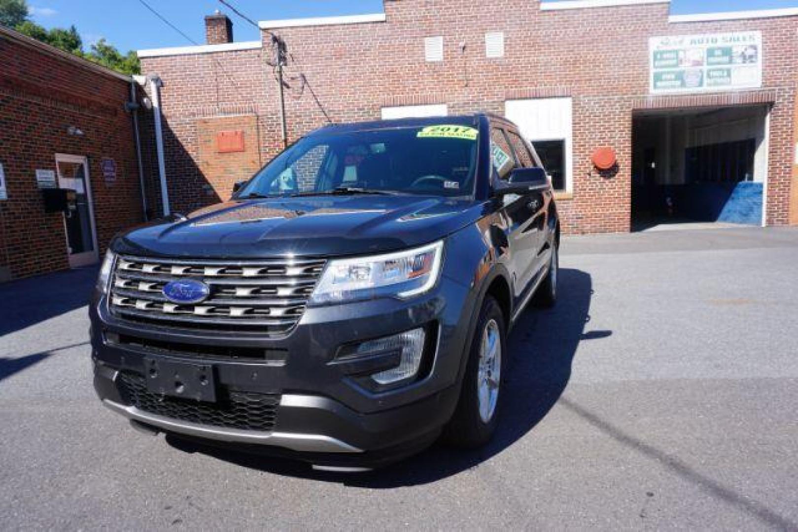 2017 Magnetic Metallic /Ebony Black, leather Ford Explorer XLT 4WD (1FM5K8D87HG) with an 3.5L V6 DOHC 24V engine, 6-Speed Automatic transmission, located at 312 Centre Ave, Schuylkill Haven, PA, 17972, (570) 593-5278, 40.638130, -76.177383 - bluetooth connection, luggage rack, navigation system, rear bucket seats, towing pkg - Photo#4