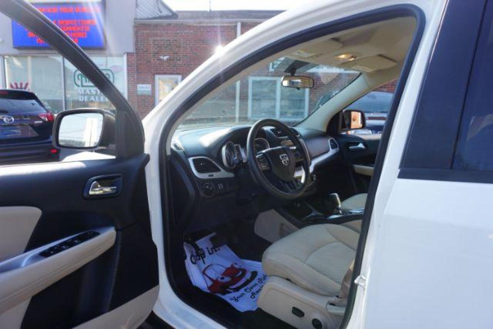 2016 Pearl White Tri-Coat /Black/Light Frost Beige, premium cloth Dodge Journey SXT AWD (3C4PDDBG5GT) with an 3.6L V6 DOHC 24V engine, 6-Speed Automatic transmission, located at 312 Centre Ave, Schuylkill Haven, PA, 17972, (570) 593-5278, 40.638130, -76.177383 - back up camera, power driver's seat, rear parking sensors - Photo#20