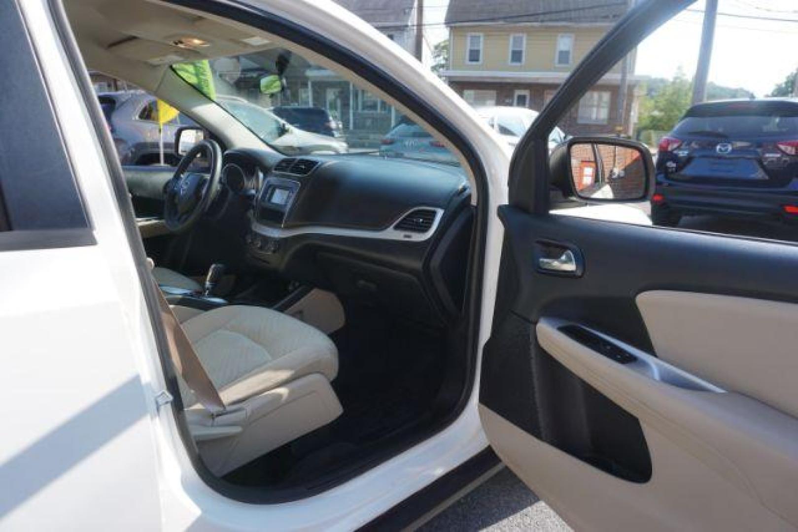 2016 Pearl White Tri-Coat /Black/Light Frost Beige, premium cloth Dodge Journey SXT AWD (3C4PDDBG5GT) with an 3.6L V6 DOHC 24V engine, 6-Speed Automatic transmission, located at 312 Centre Ave, Schuylkill Haven, PA, 17972, (570) 593-5278, 40.638130, -76.177383 - back up camera, power driver's seat, rear parking sensors - Photo#57