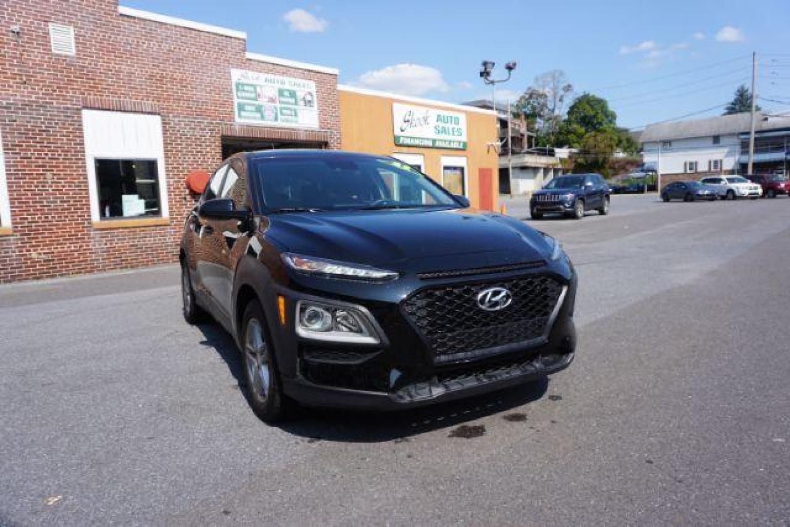 2021 black /black Hyundai Kona SE (KM8K12AA8MU) with an 2.0L L4 DOHC 16V engine, 6-Speed Automatic transmission, located at 312 Centre Ave, Schuylkill Haven, PA, 17972, (570) 593-5278, 40.638130, -76.177383 - Photo#6