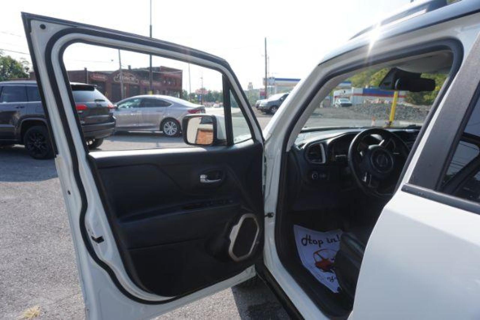 2017 Alpine White /Black, leather Jeep Renegade Limited 4WD (ZACCJBDB1HP) with an 2.4L L4 DOHC 16V engine, 9-Speed Automatic transmission, located at 312 Centre Ave, Schuylkill Haven, PA, 17972, (570) 593-5278, 40.638130, -76.177383 - Photo#17